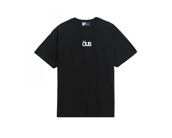 CAMISETA OUS SEMI LOGO - PRETO