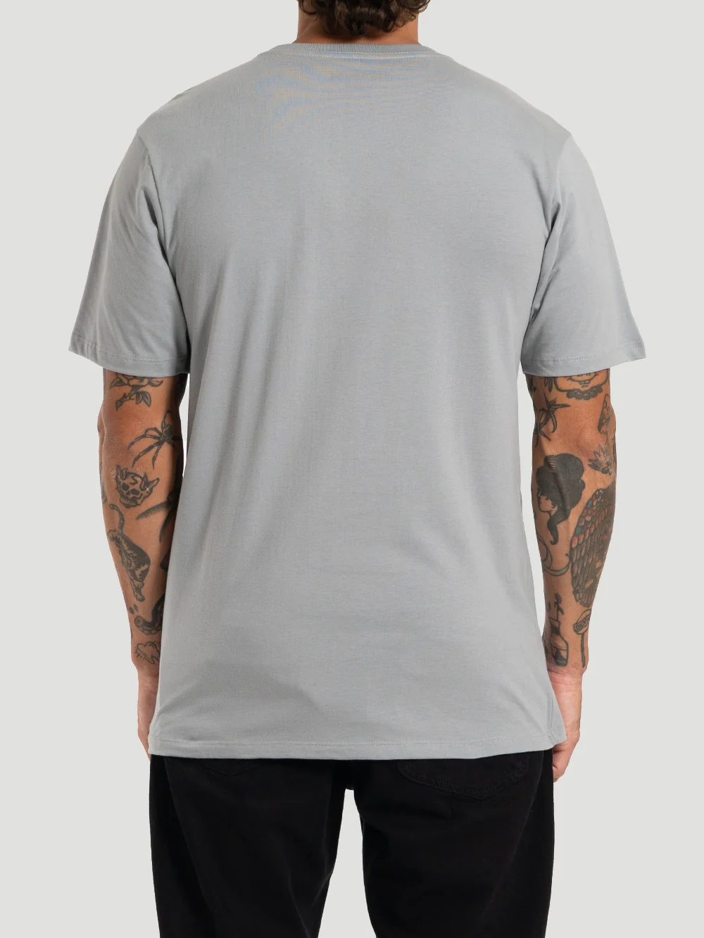 CAMISETA HURLEY SILK OEO SOLID - CINZA
