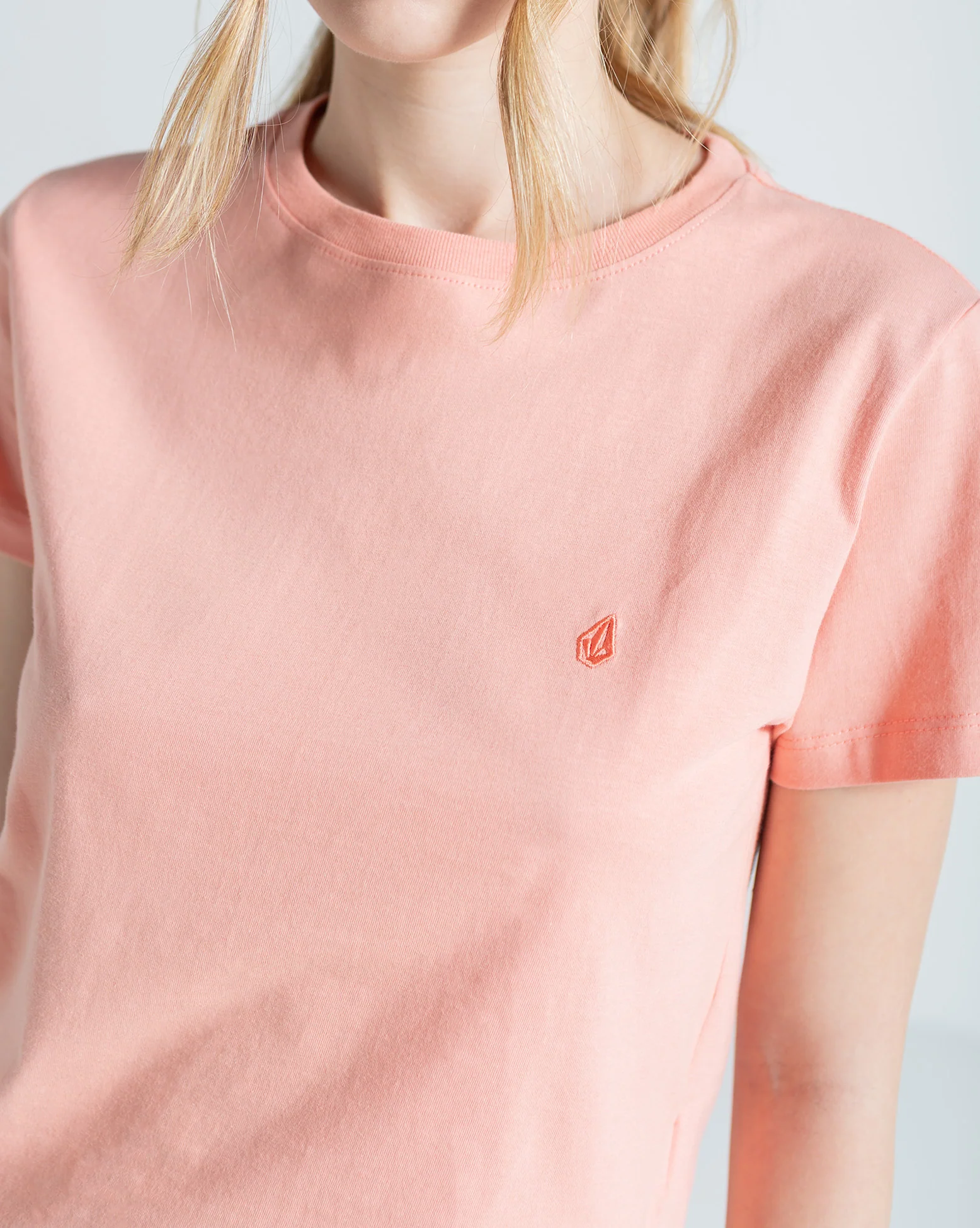 CAMISETA VOLCOM SILK MC STONE FEM - ROSA