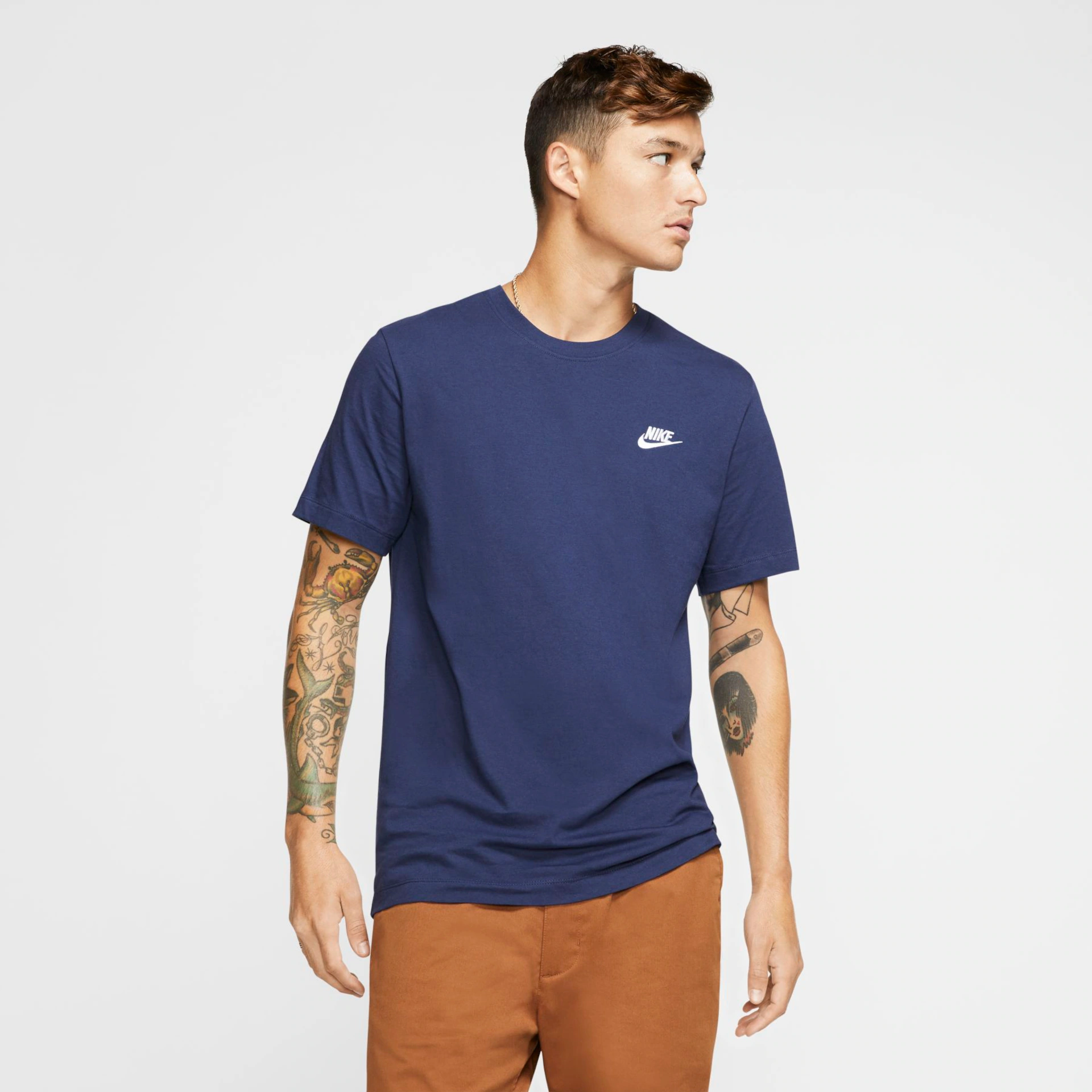 CAMISETA NIKE SPORTSWEAR CLUB