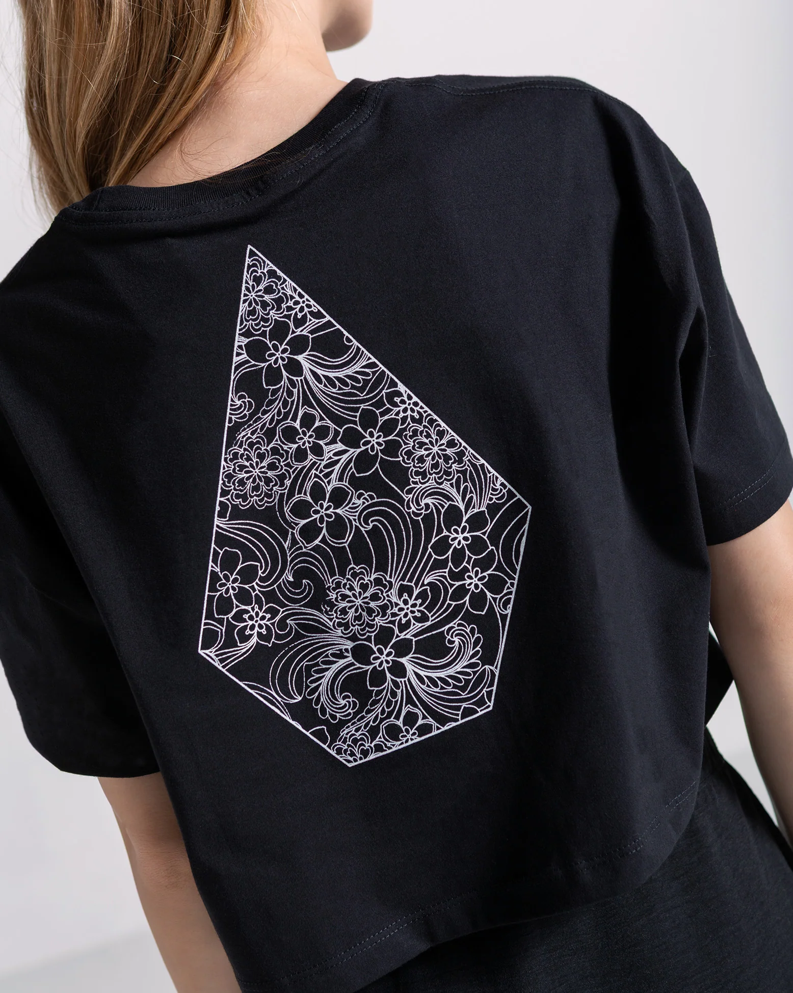 CAMISETA VOLCOM SILK MC SLIP STONE FEM - ...