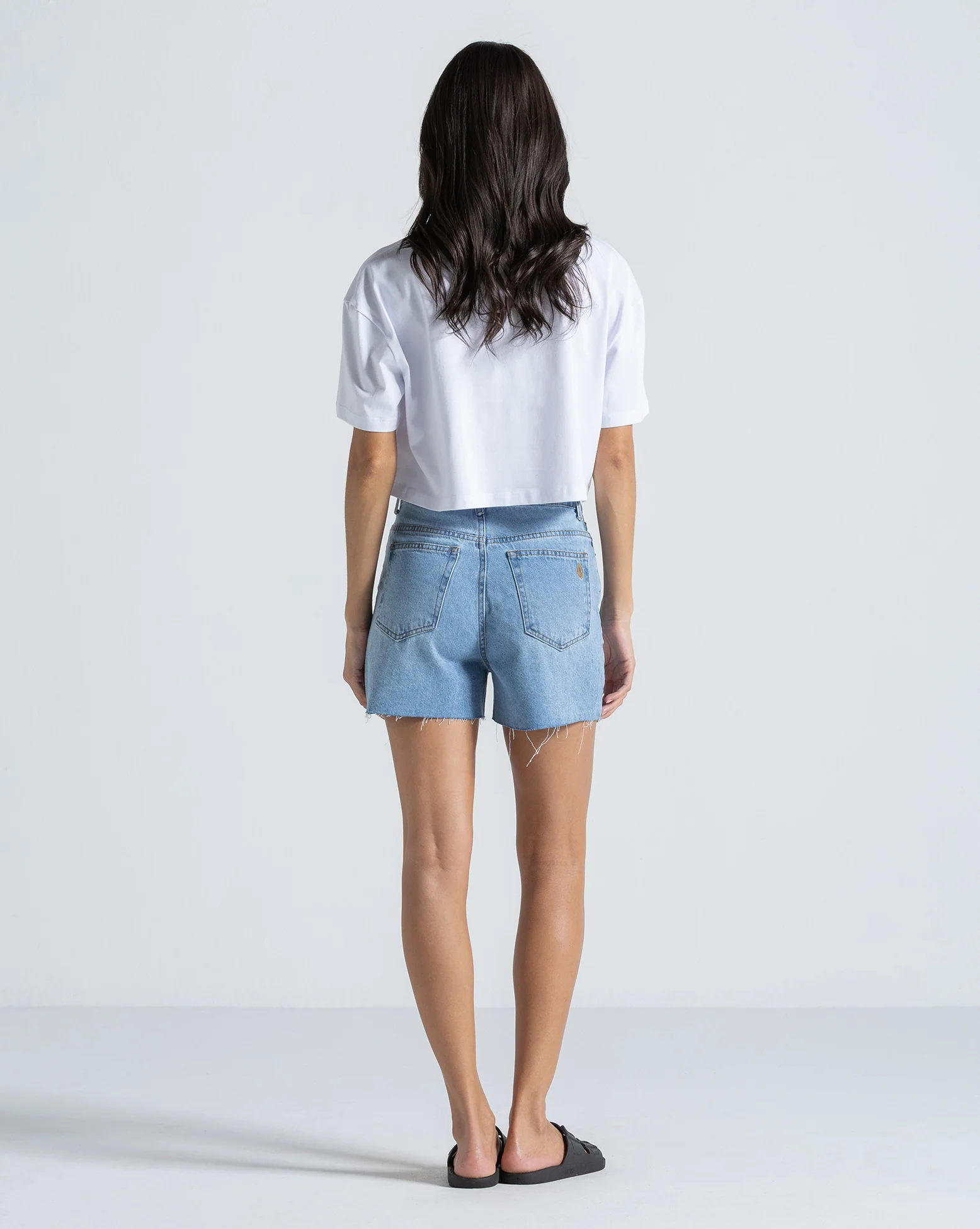 CAMISETA VOLCOM SILK MC SUNNY DIAMOND FEM...