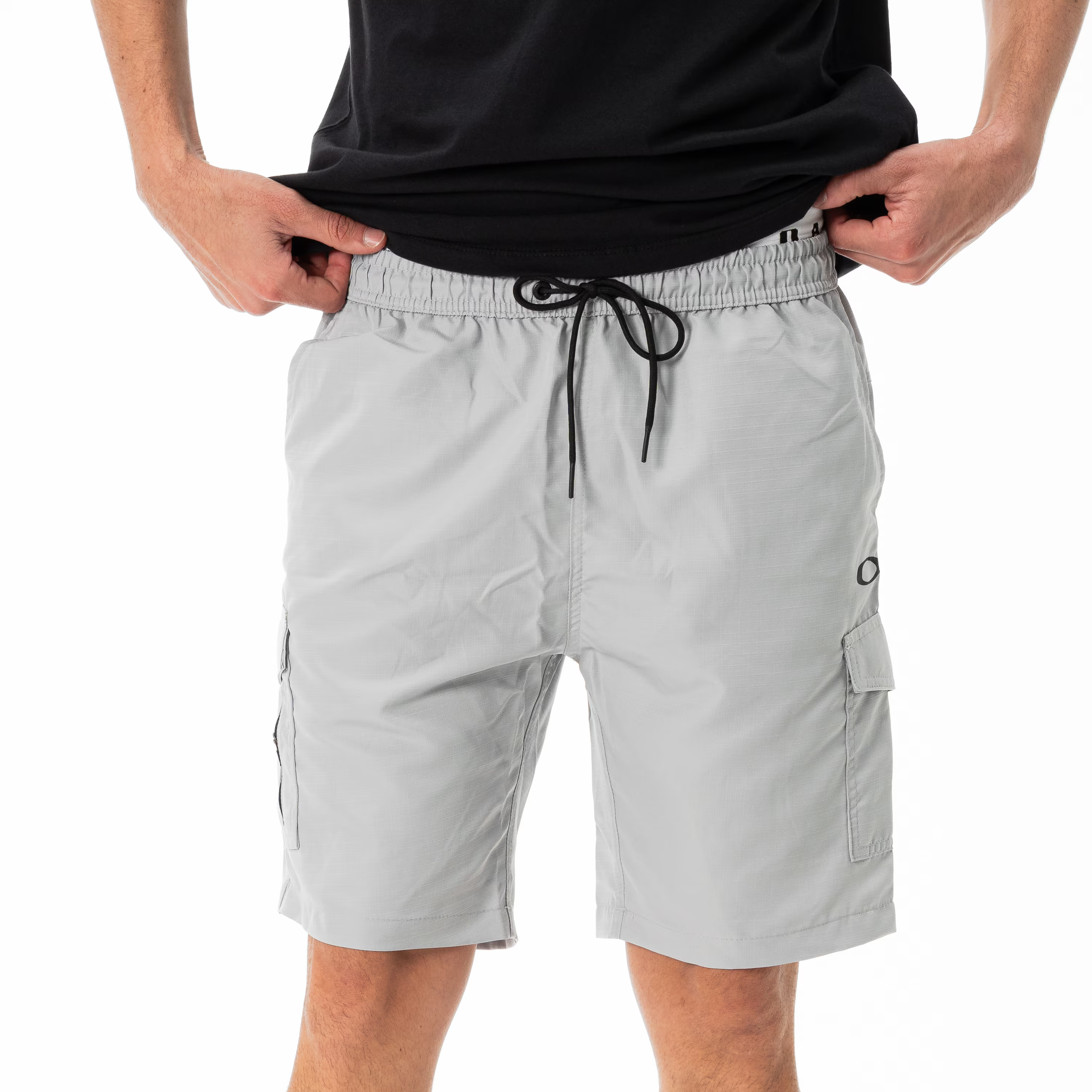 BERMUDA OAKLEY CARGO  ZIP SHORTS - CEMENT