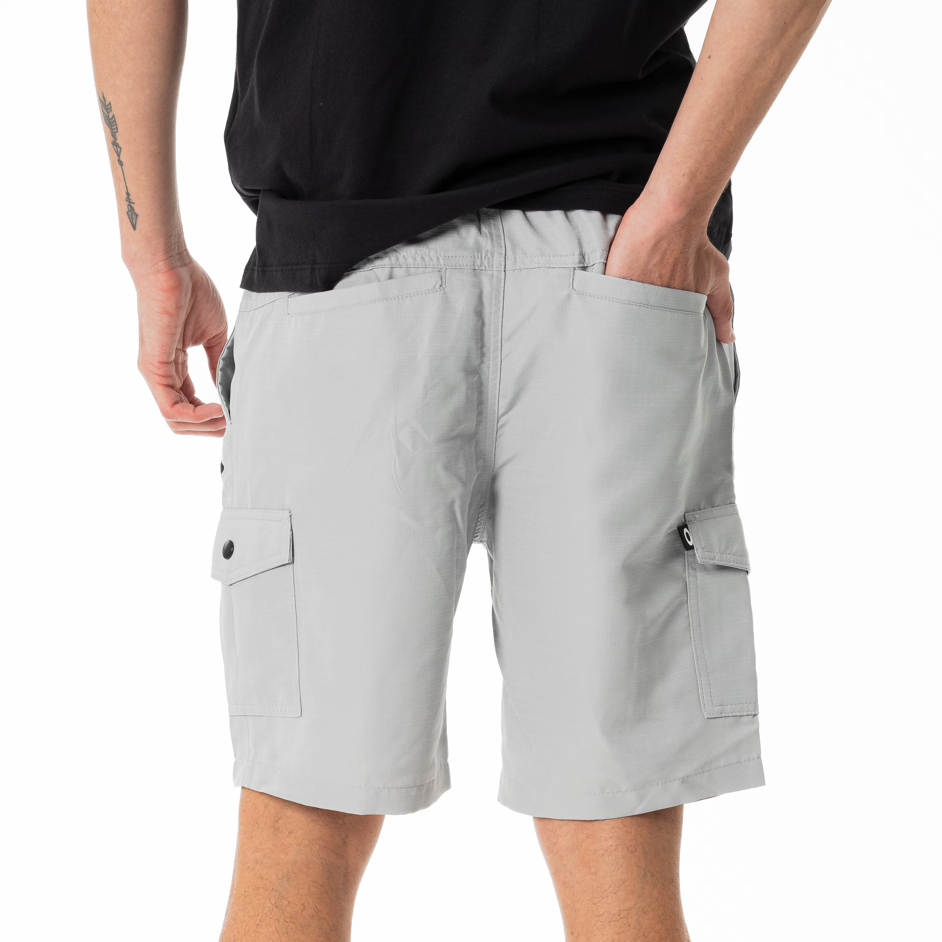 BERMUDA OAKLEY CARGO  ZIP SHORTS - CEMENT