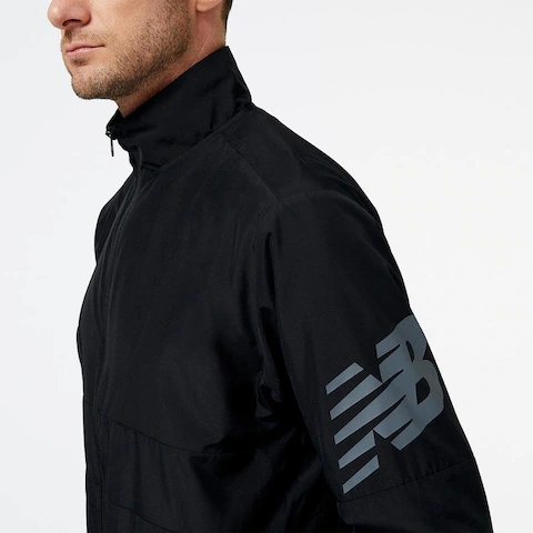 JAQUETA NEW BALANCE TENACITY